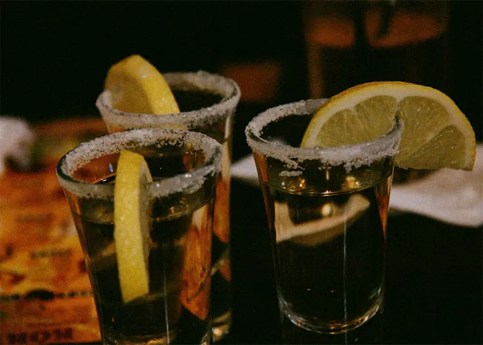 30 Of The Most Horrendous Things People Did That Made Them Lose Their Closest Friends