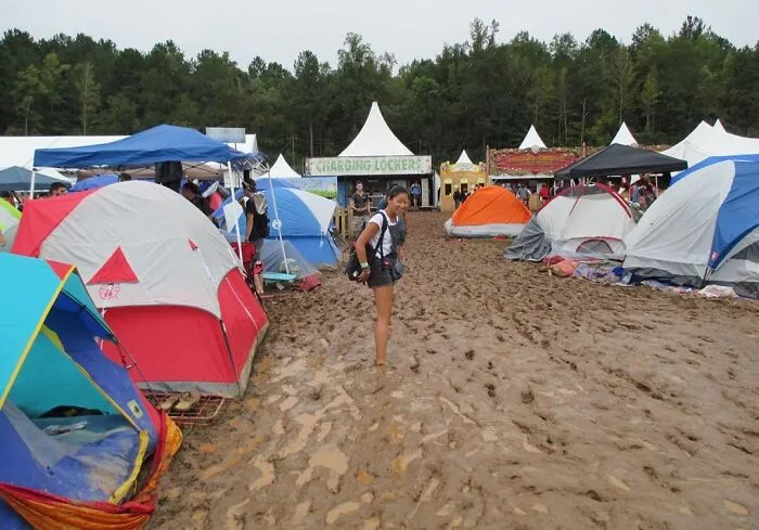 TomorrowWorld (2015)