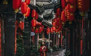 Glimpses Of Everyday Life In Asia: 30 Captivating Photographs By Ryosuke Kosuge (New Pics)