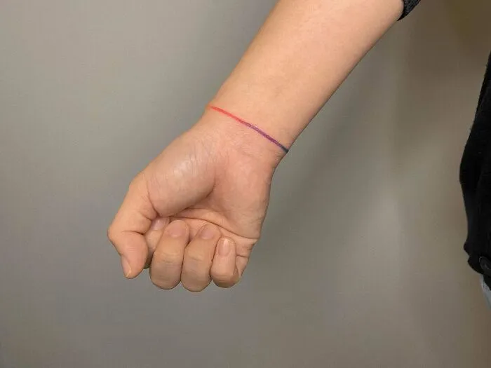 Gradient Pride Line Around The Wrist