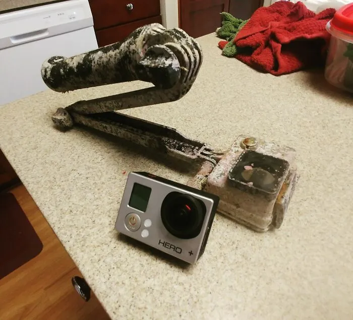 Found A Go Pro That's Been In The Ocean For Roughly 2 Months, It Still Works