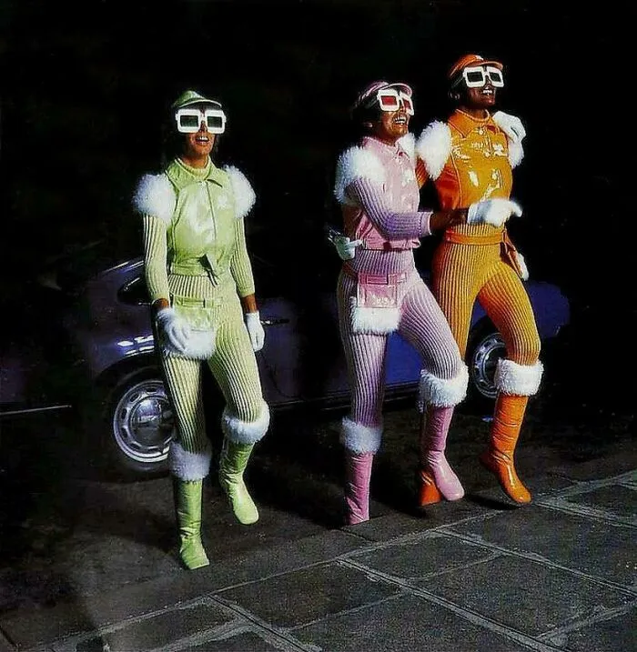 Moda de la era espacial, por André Courrèges, años 60