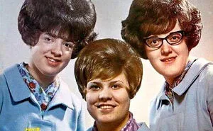 50 Pics From The Past That Look Ridiculous Now