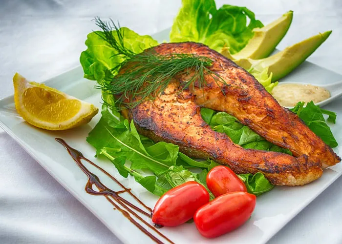 35 Times People Didn't Want To Be Rude And Ate These Crazy Dishes