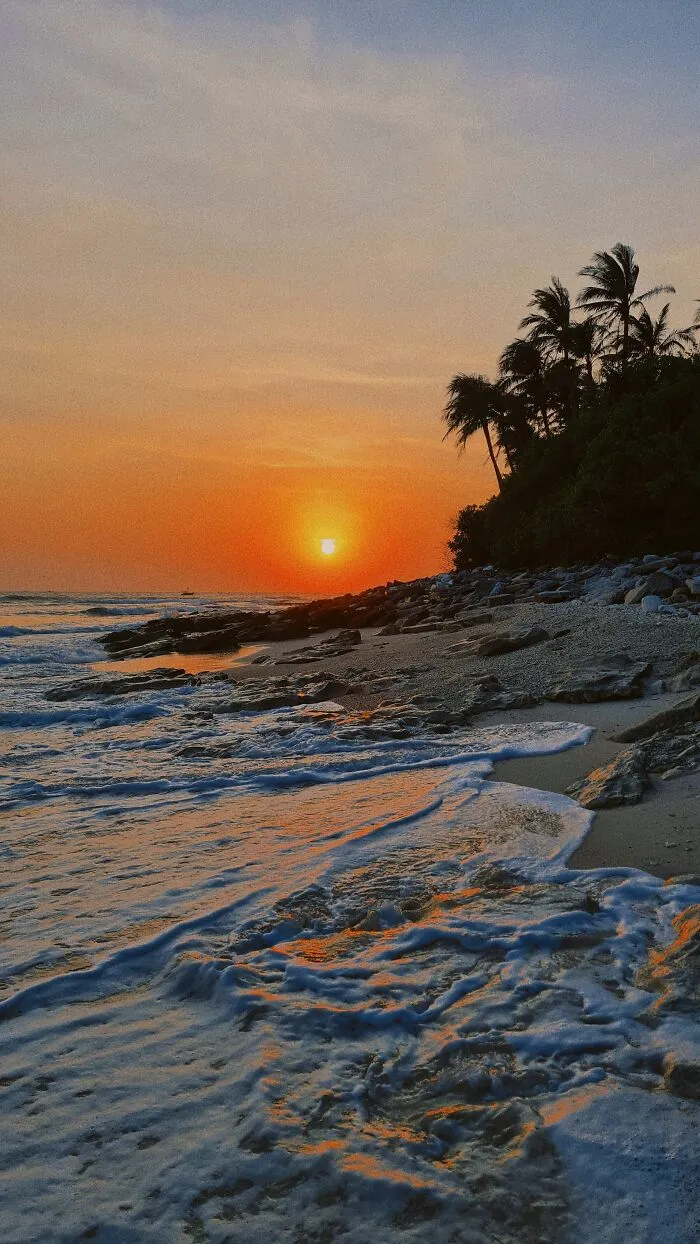 I Love Capturing Sunsets, And Here Are The 20 Best Photos During The Golden Hour In Vietnam