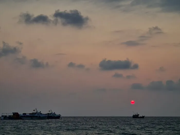 I Love Capturing Sunsets, And Here Are The 20 Best Photos During The Golden Hour In Vietnam