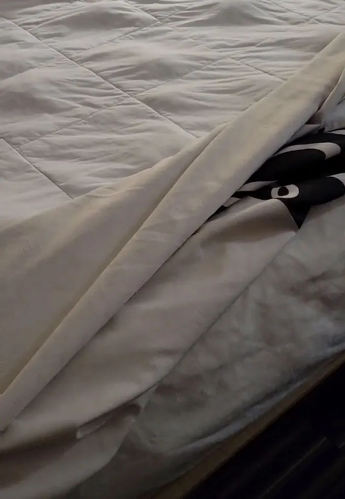 Former Hotel Manager Shares 8 Things You Should And Shouldn’t Do In A Hotel Because Of How Nasty They Are