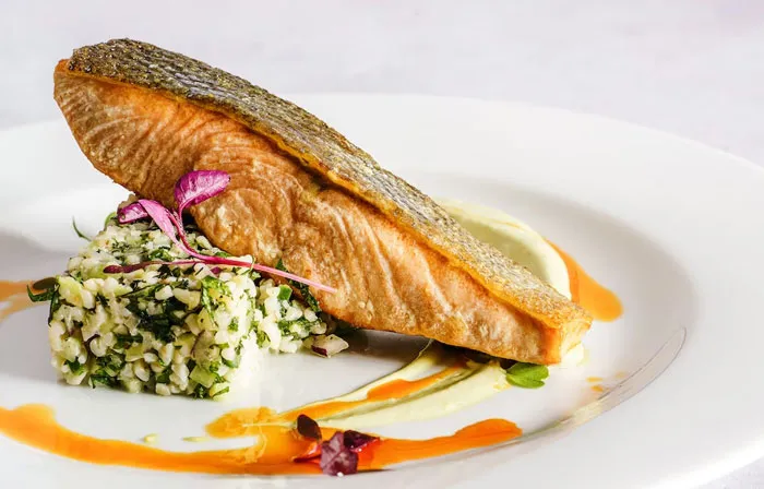 35 Times People Didn't Want To Be Rude And Ate These Crazy Dishes