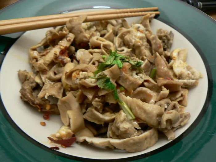 This Viral Thread Has Locals Pointing Out The Worst Foods In Their Country (30 Answers)