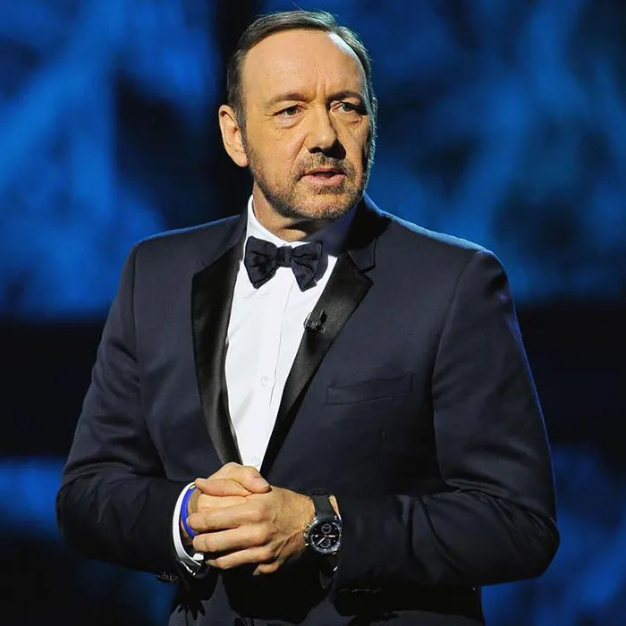 21 Personas cuentan qué les hizo cambiar radicalmente su opinión sobre ciertas celebridades