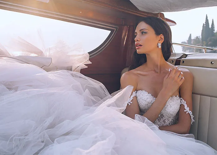 30 "They're Not Gonna Last Long" Moments Shared By Wedding Photographers