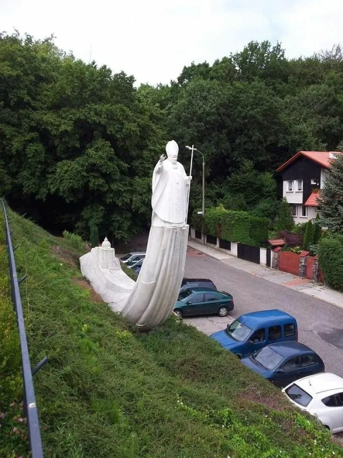 30 Of The Most Questionable And Funniest Pics Spotted On Polish Profiles (New Pics)