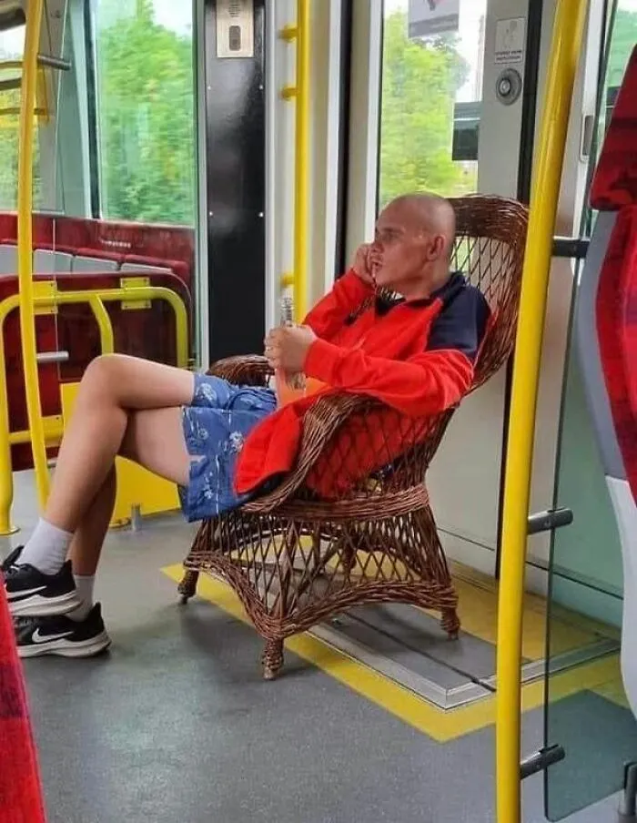 30 Of The Most Questionable And Funniest Pics Spotted On Polish Profiles (New Pics)