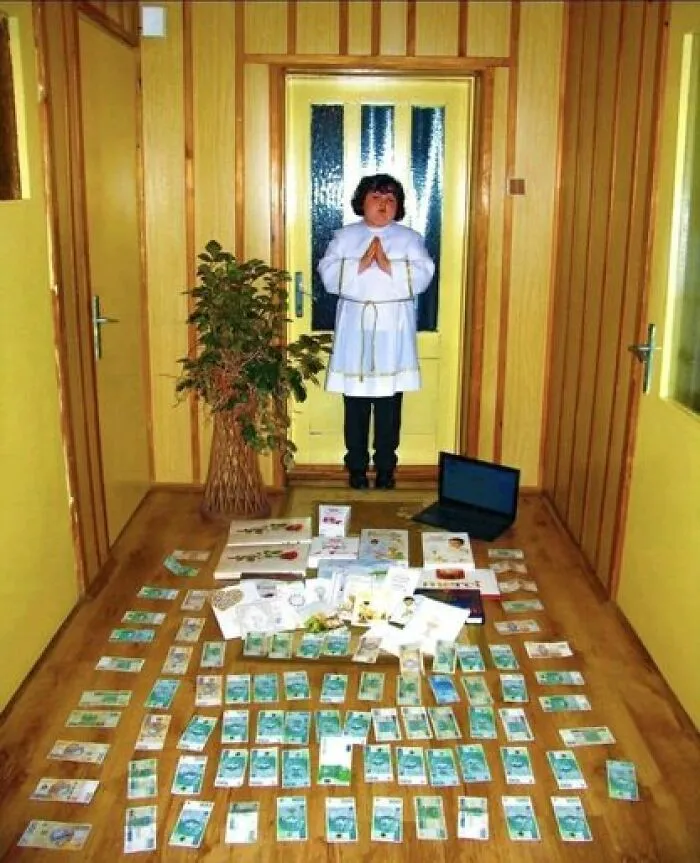 30 Of The Most Questionable And Funniest Pics Spotted On Polish Profiles (New Pics)