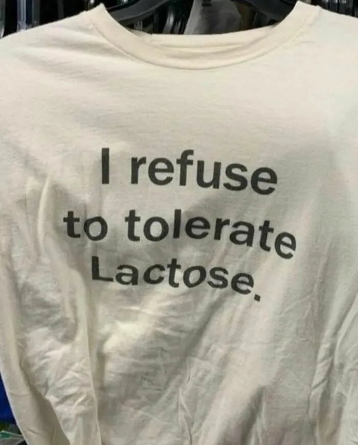 20 Camisetas extrañas y divertidas que había que compartir