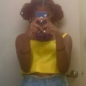 bisexualbaddie <3
