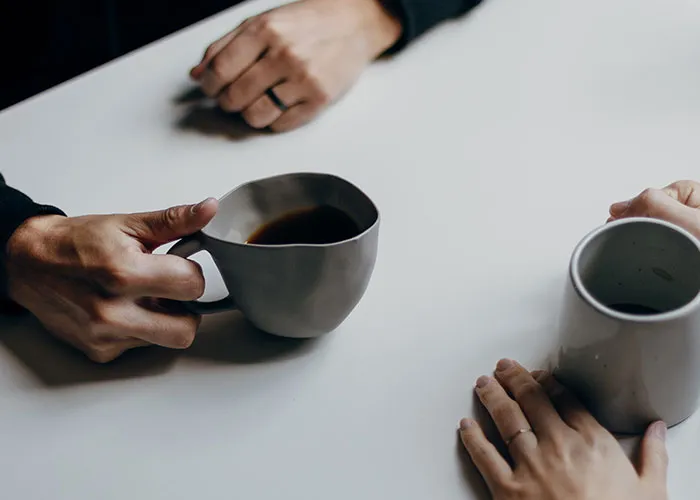 30 People Who Finally Met Their Biological Parents Share What It Was Like