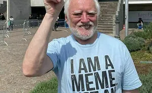 30 Unhinged T-Shirts That People Just Had To Take A Pic Of, As Shared On This Instagram Page