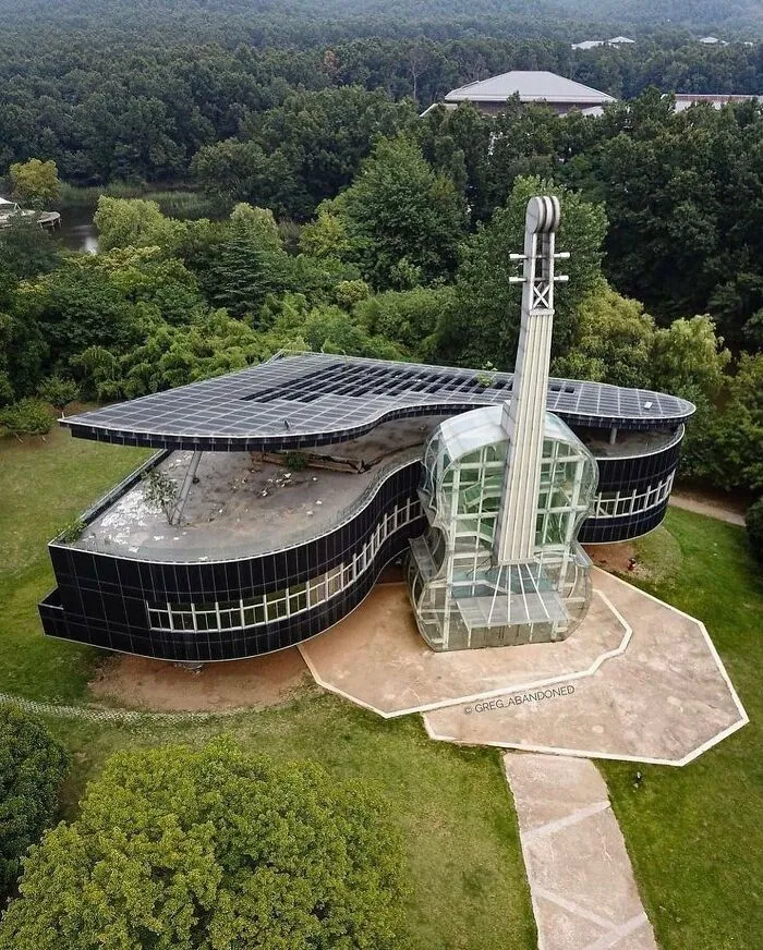 35 Fotos muy interesantes de lugares abandonados