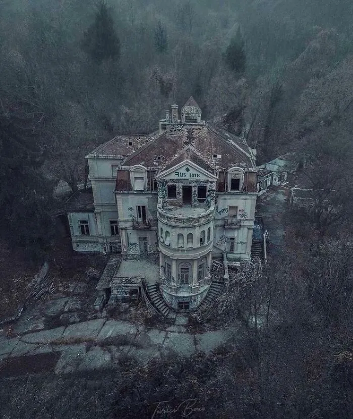 35 Fotos muy interesantes de lugares abandonados
