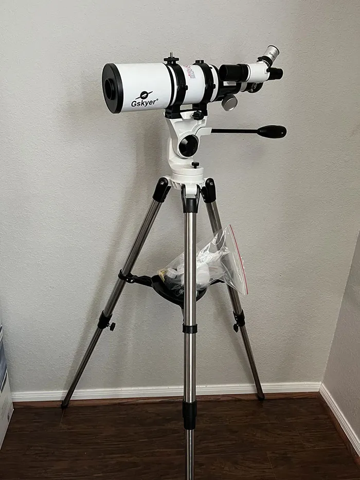 White and black telescope 