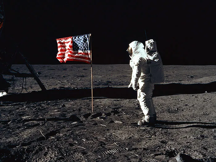 Bacon, Peaches, And Sugar Cookies Were The First Foods Eaten On The Moon
