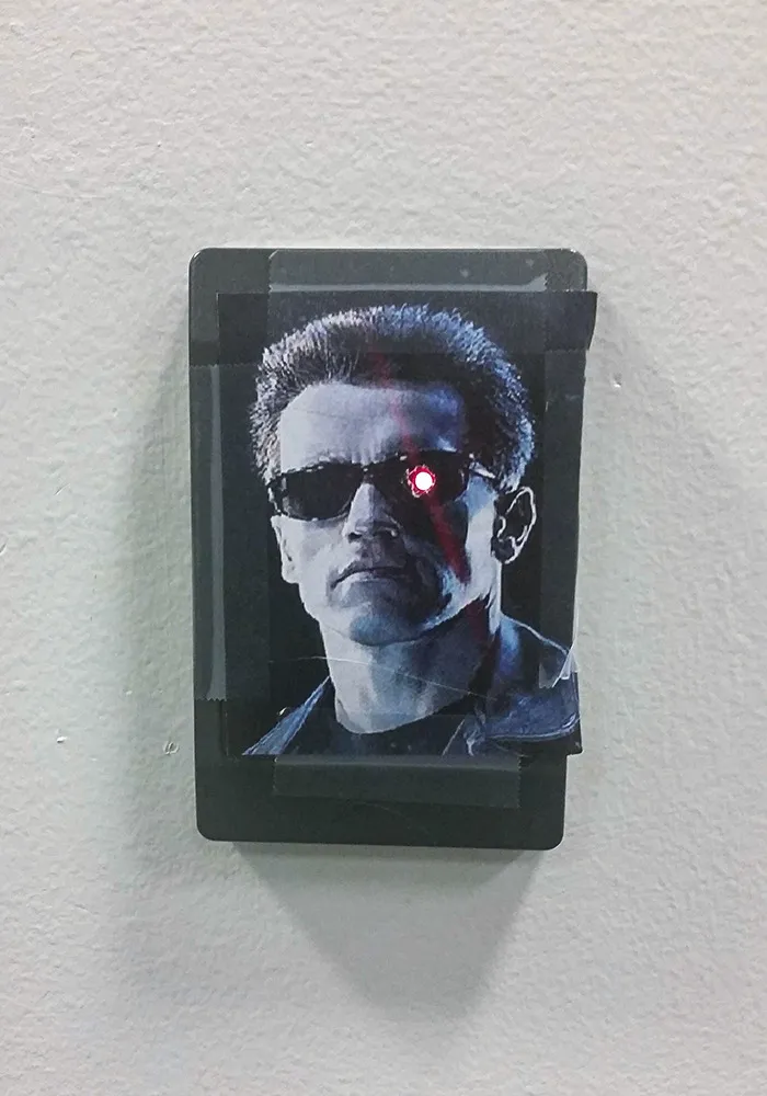 Mi compañero de trabajo decidió poner esta foto en nuestro lector de tarjetas