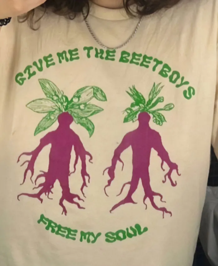50 Questionable Yet Funny Shirts Spotted In Public, As Shared By The "Good Shirts" Instagram Account (New Pics)