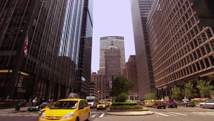 62 Gossip Girl Quotes About Love, Life, and New York
