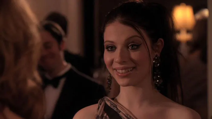 62 Gossip Girl Quotes About Love, Life, and New York