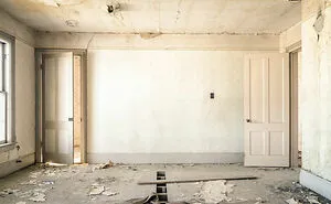 “Study Your Potential Neighbors”: Homeowners Share 40 Things They Wish They Had Known Before Buying Their First Houses