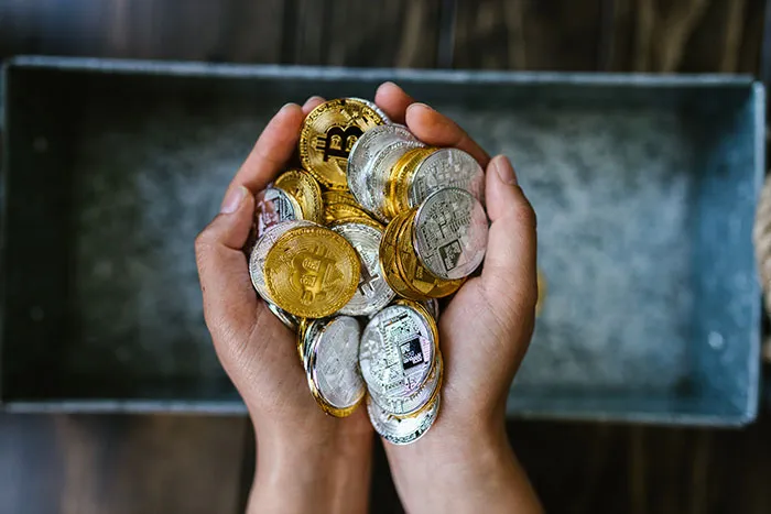 Someone Asks "What Is Something That You Thought Was A 'Rich People' Thing When You Were A Kid?" And 50 People Deliver Answers