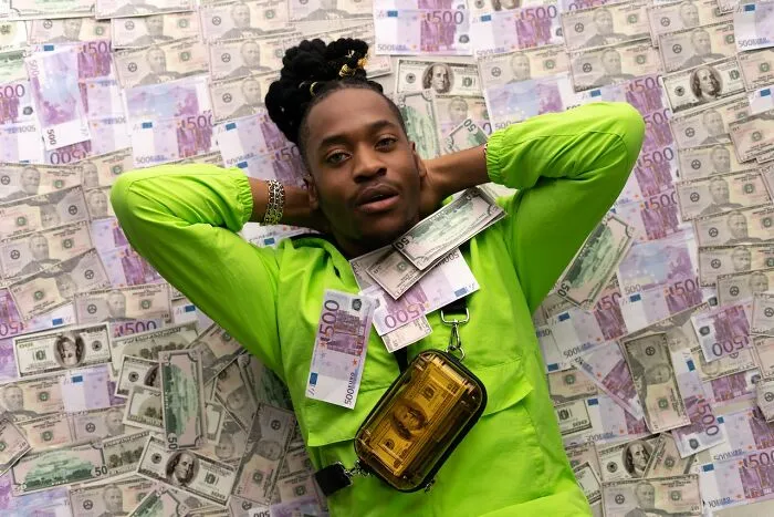 'Old Money' Vs. 'New Money': 45 Things That Help Define Where A Person's Wealth Came From