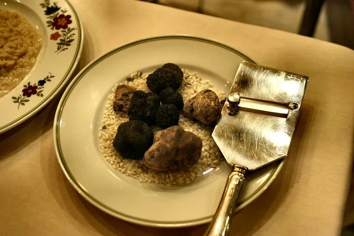 Black Truffles ($1,700 For 450g)