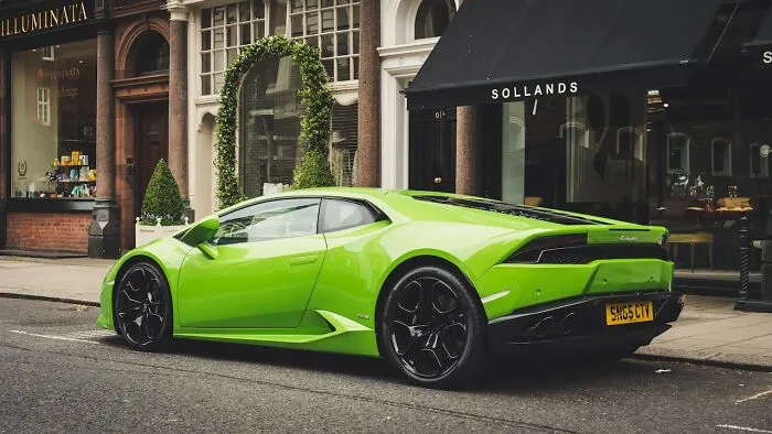 'Old Money' Vs. 'New Money': 45 Things That Help Define Where A Person's Wealth Came From