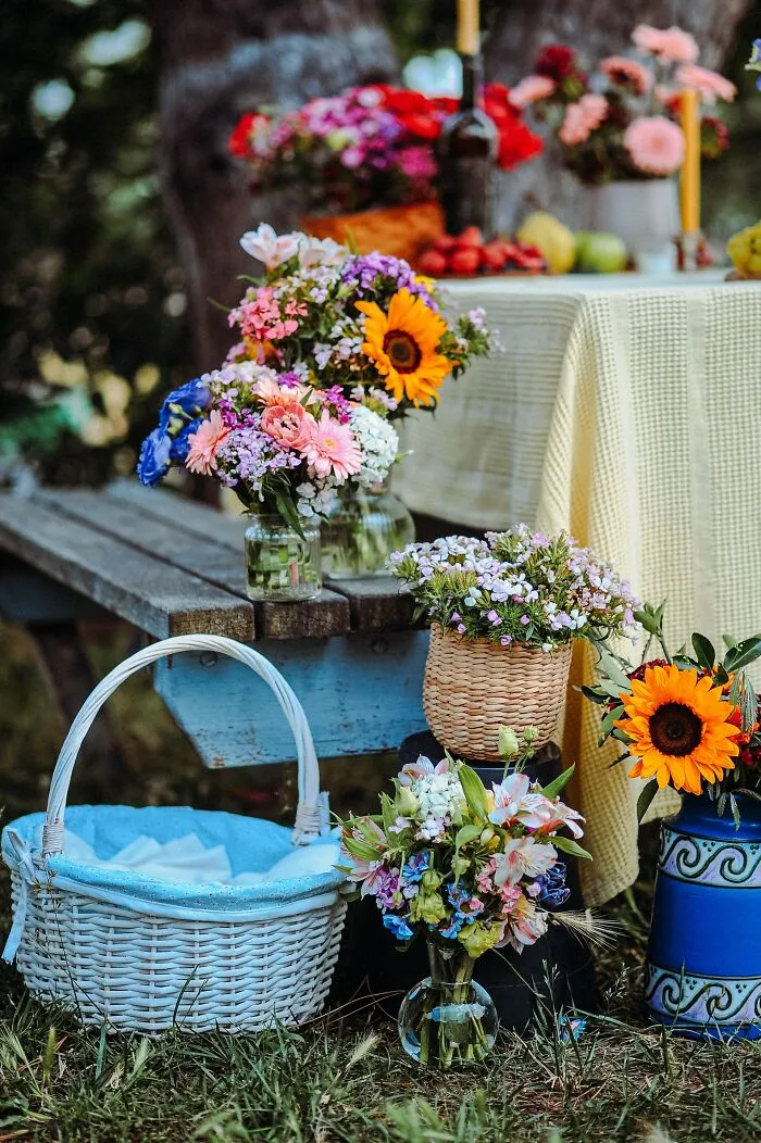 24 Unhinged Stories From People’s Private Events, Shared By Caterers Online