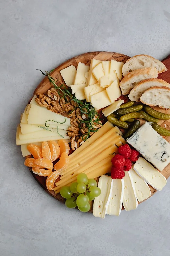 24 Unhinged Stories From People’s Private Events, Shared By Caterers Online