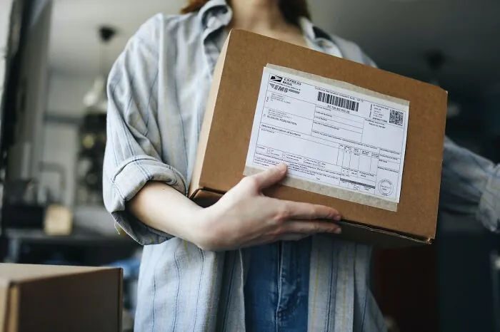"I Make Six Figures A Year To Do Nothing At All Most Days": 30 Well-Paying Jobs That Are Often Overlooked