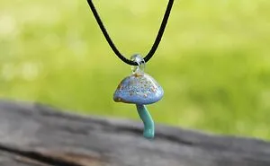 I Made Glass Pendants Inspired By Small Mushrooms (6 Pics)