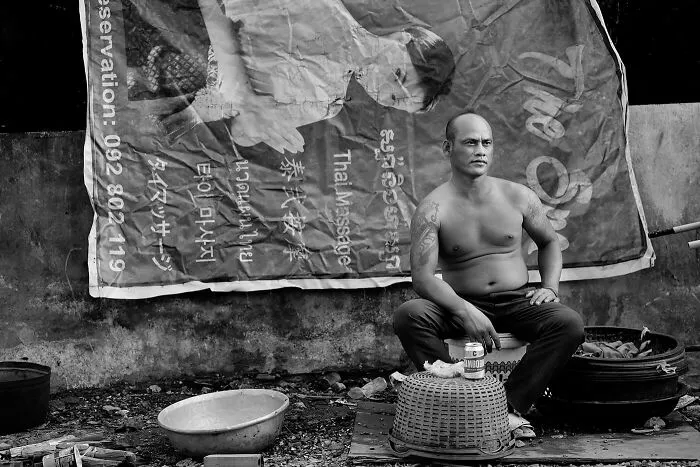 "Railway Community": 20 Photographs By Steff Gruber That Provide An Insight Into The Society Living In Phnom Penh's Railway Districts, Cambodia
