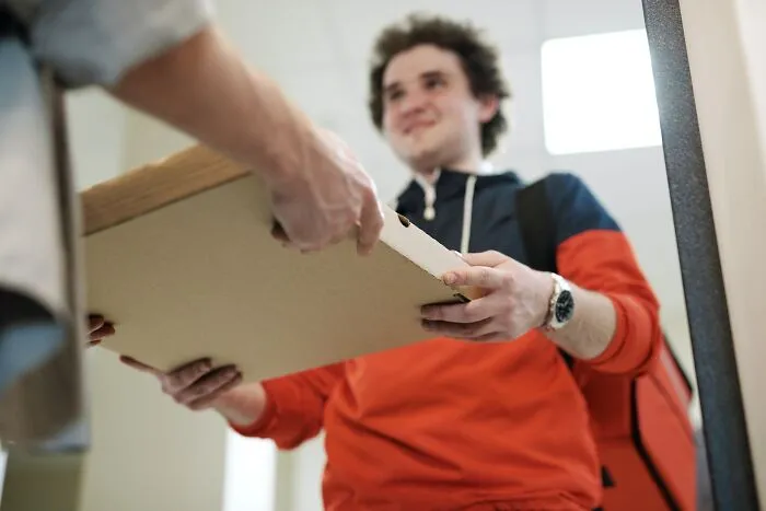 30 Of The Fastest Lay-Offs Due To The Insane Things That People Actually Did In A New Workplace