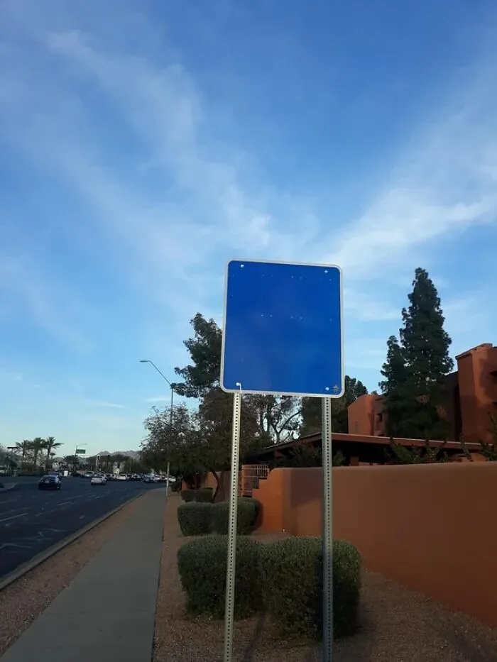 Would Have Been Lost Without This Sign.. Lucky Me