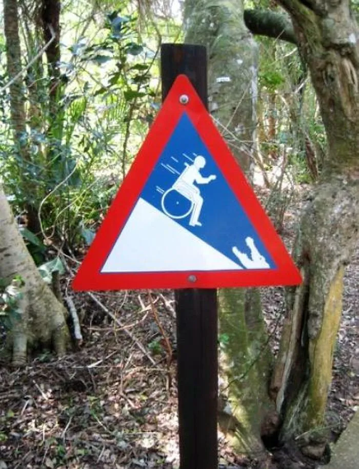 30 Carteles tan divertidos como inesperados que fueron compartidos en Facebook