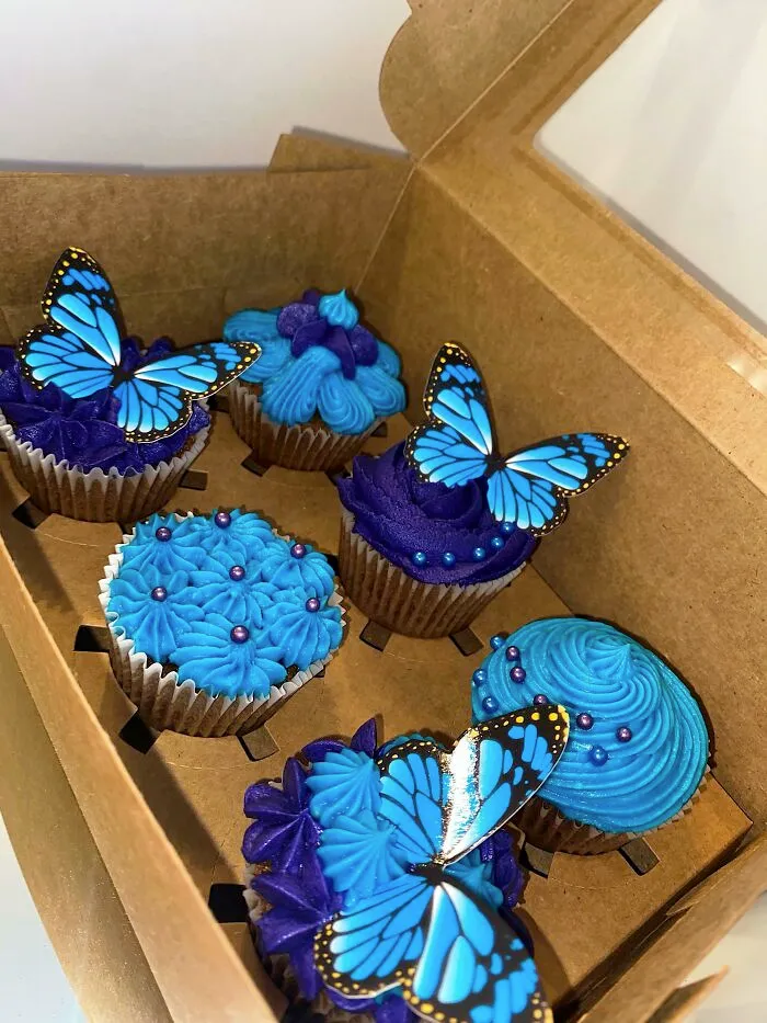 My Best Friend Started A Cupcake Business. How Cute Are These!?