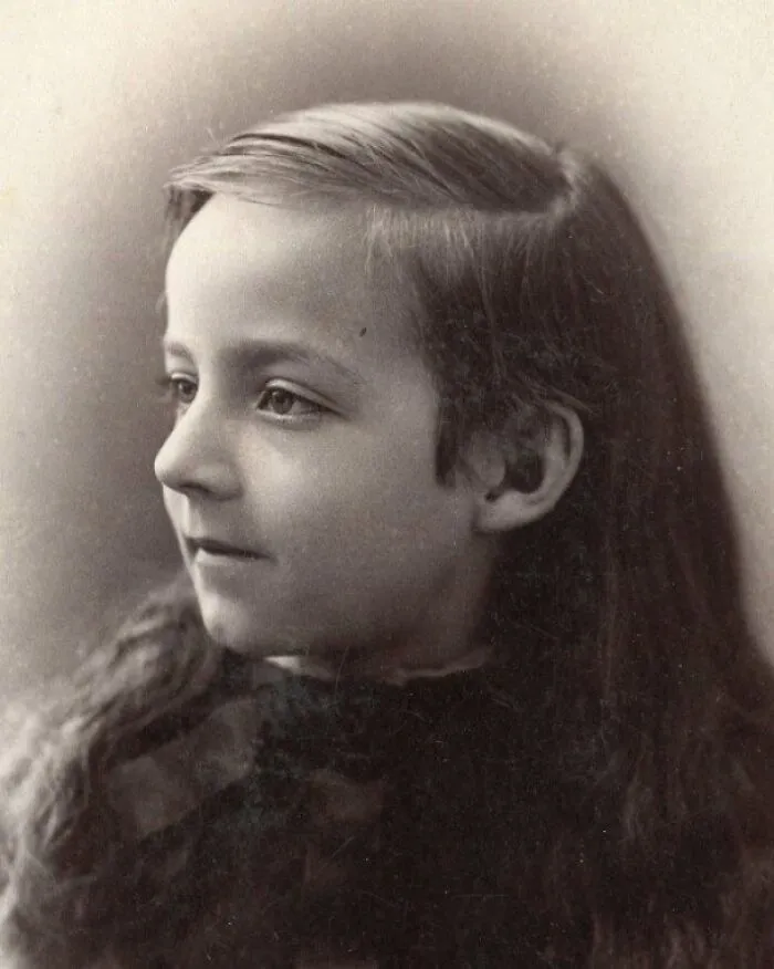 The Sleeping Girl Of Turville: On The 28th March 1871, 11-Year-Old Ellen Sadler Went To Bed And Did Not Wake Up For 9 Years