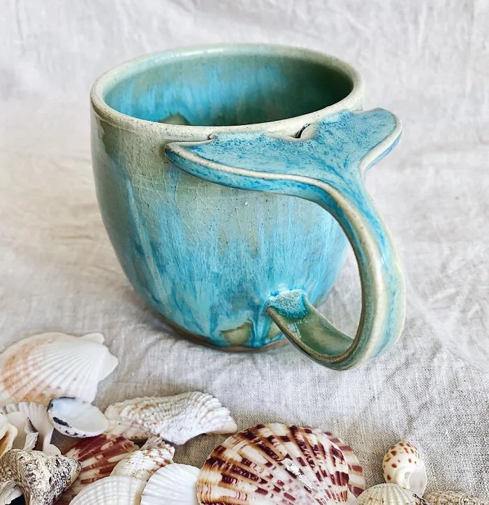 Mermaid Tail Grip, Beautiful Design. I Think It's Original And Comfortable To Hold, That's Very Important In Cups!
