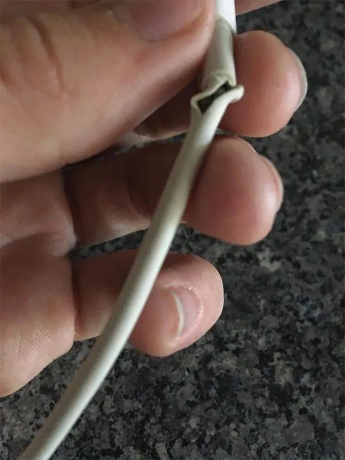 45 Upsetting Images Of ‘Mildly Infuriating’ Things (New Pics)