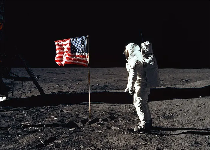 40 Bits Of History That People Are Shocked To Learn Happened Simultaneously