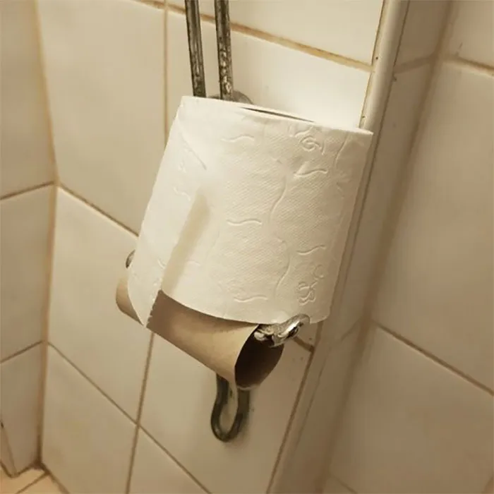 45 Upsetting Images Of ‘Mildly Infuriating’ Things (New Pics)