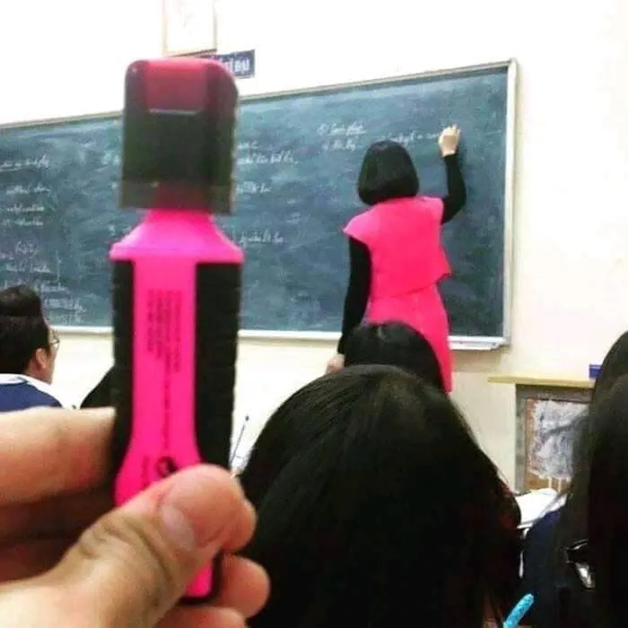 “Unusual Images”: 30 Of The Most Comically Bizarre Pics Shared By This Facebook Page
